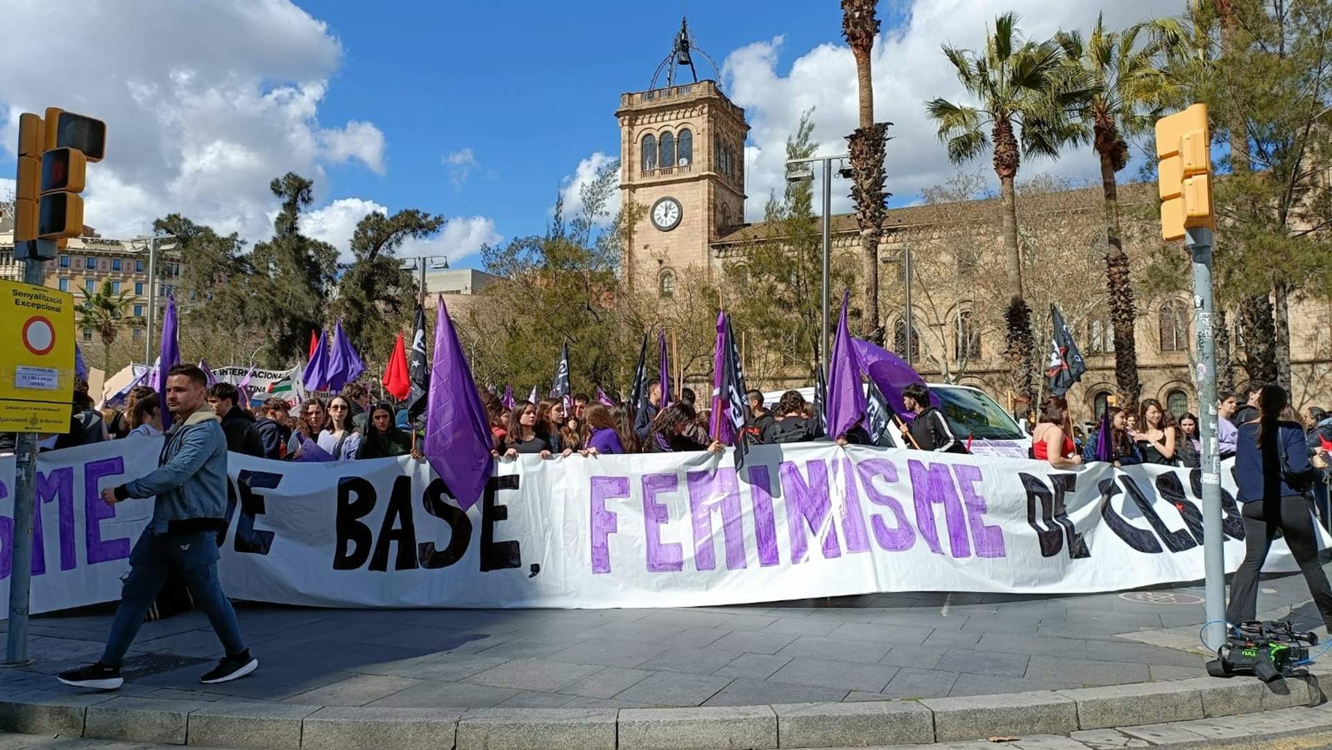 manifestació estudiants 8 m manifestació estudiants 8 m