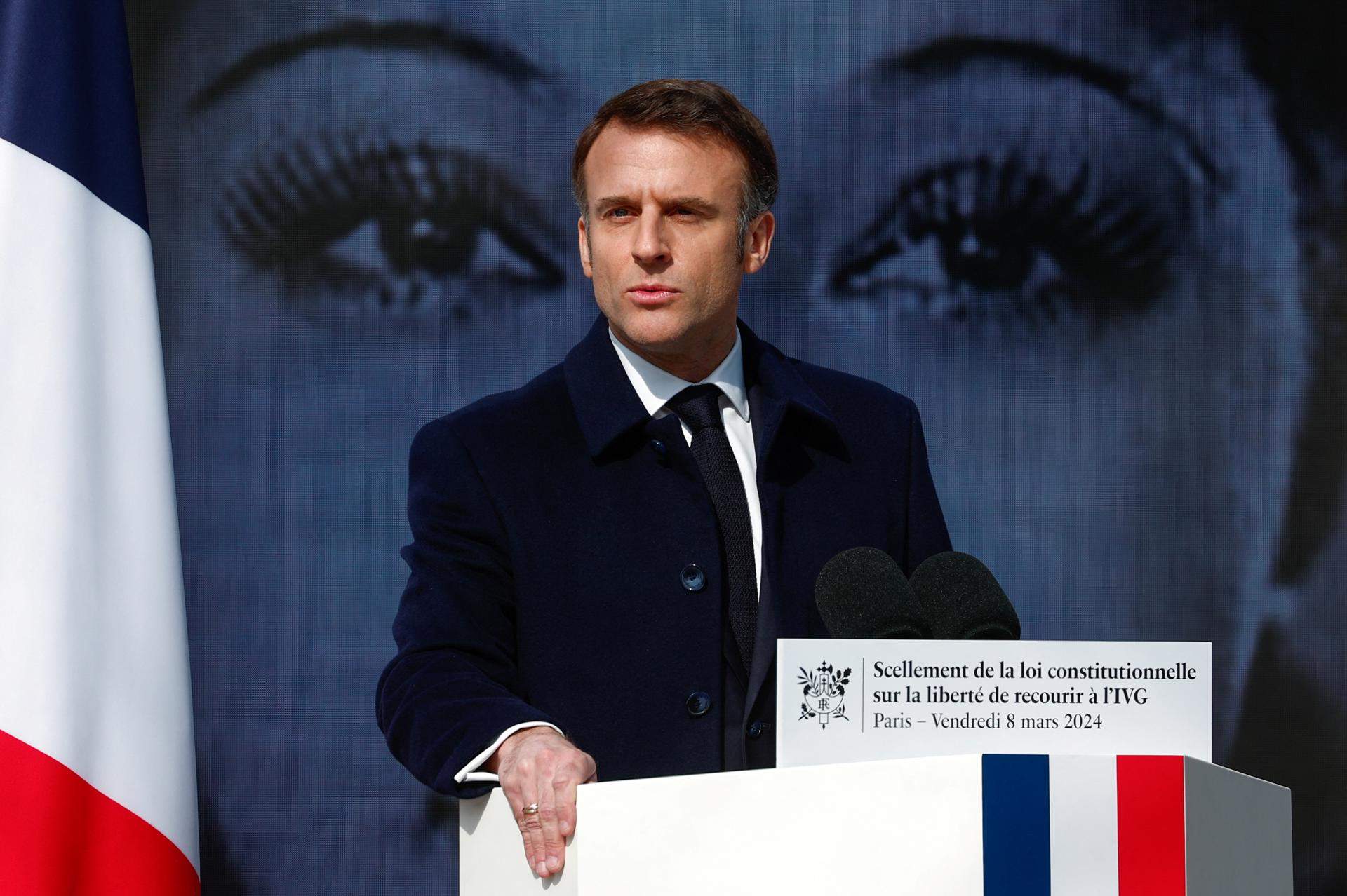 Macron aspira ahora a blindar el aborto como derecho fundamental de la Unión Europea