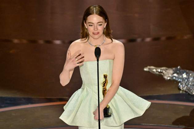 emma stone oscar millor actriu 2024 / Foto: GTRES emma stone oscar millor actriu 2024 / Foto: GTRES