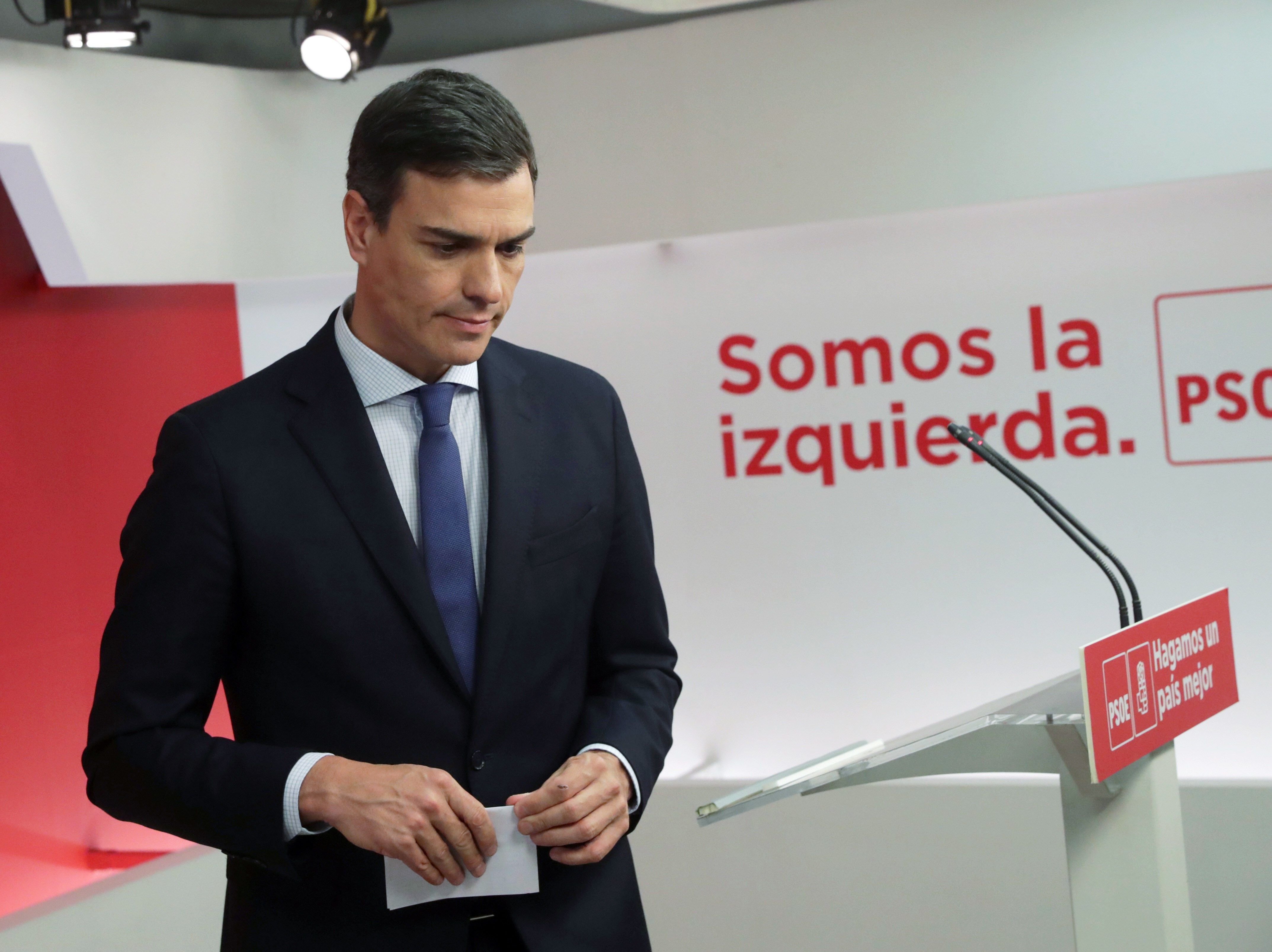 Sánchez to call elections if motion of no-confidence successful, but doesn't say when