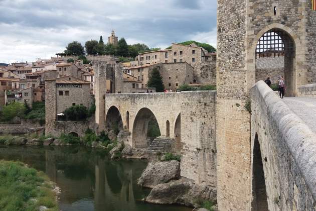 pont 1 (1) pont 1 (1)