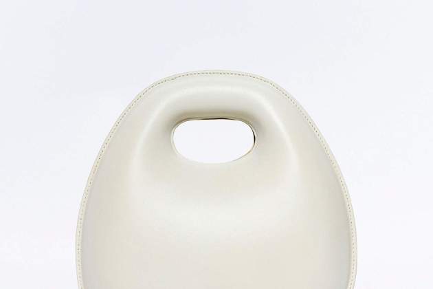 Bolso de mano rígido1 Bolso de mano rígido1