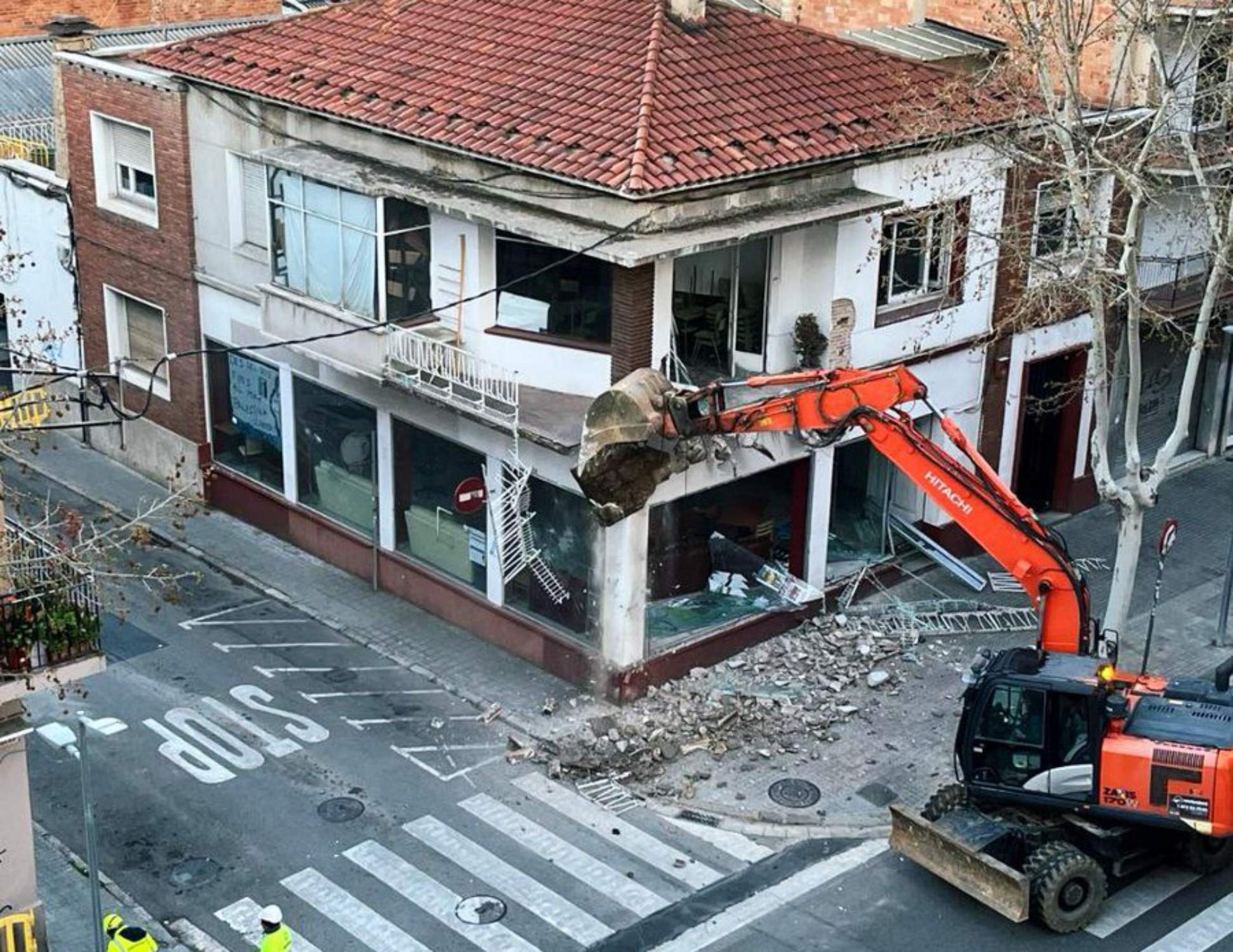 Desallotgen i enderroquen l'Obrera de Sabadell: els Mossos arriben de matinada i no hi han trobat ningú dintre