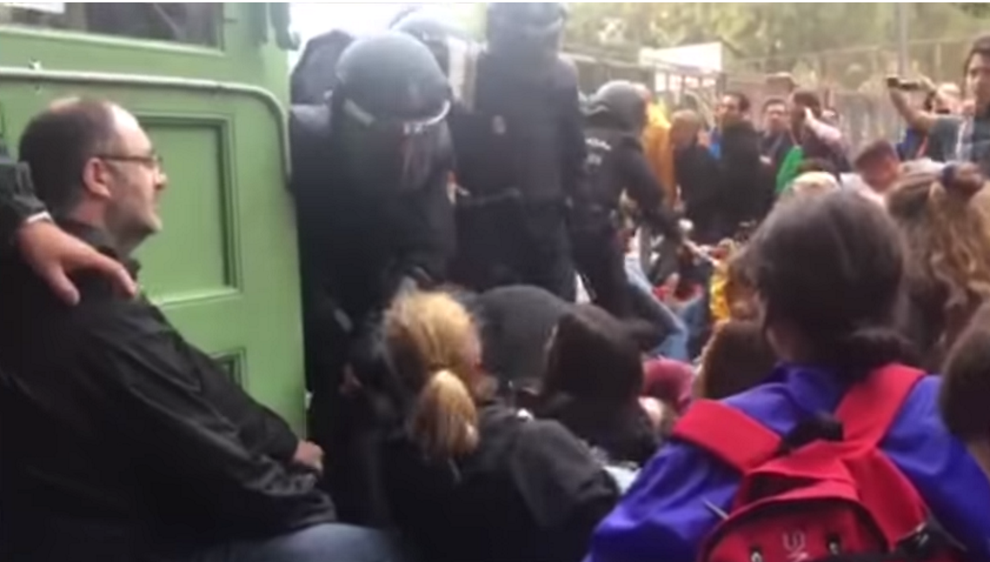 New images emerge of the police repression of the Catalan referendum