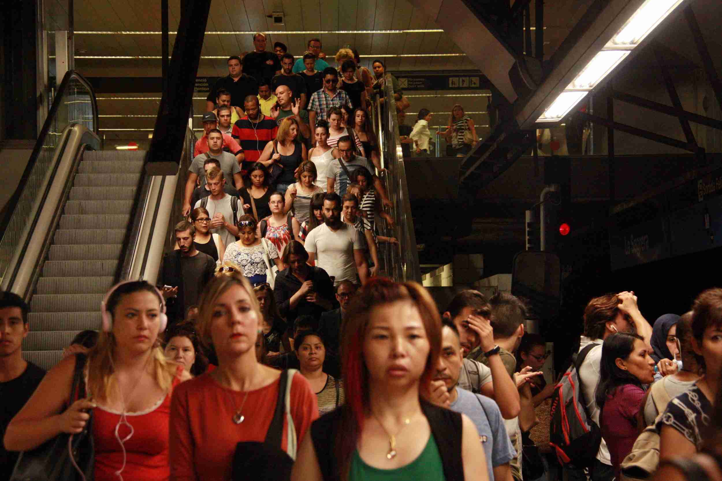 El número de usuarios de metro en Barcelona baja un 2,3% en octubre