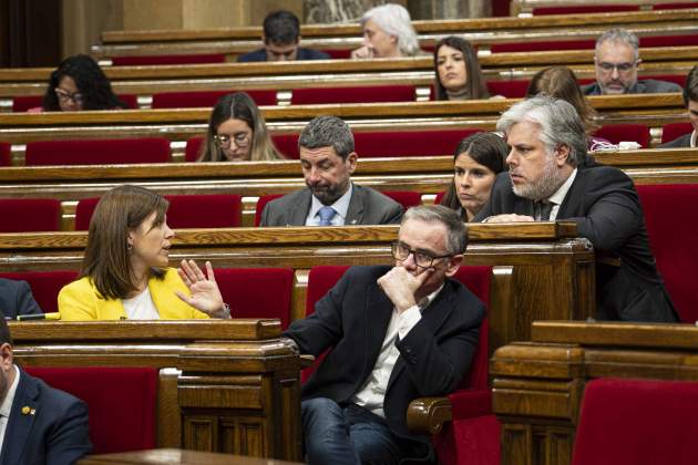 Albert Batet i Marta Vilalta al ple del debat de la totalitat dels pressupostos / Foto: Irene Vilà Capafons