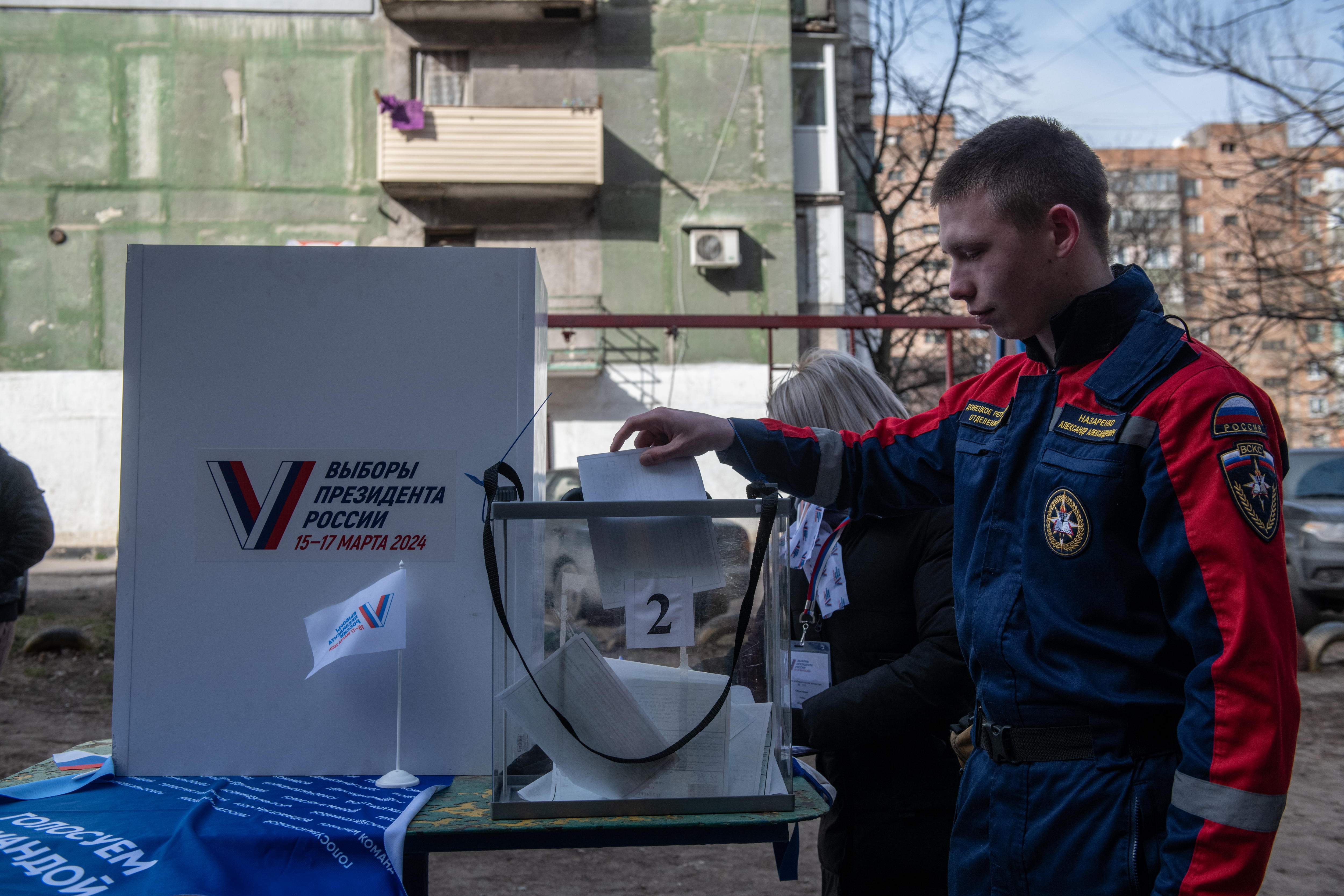 Crimea: elecciones marcadas por diez años de dominio ruso