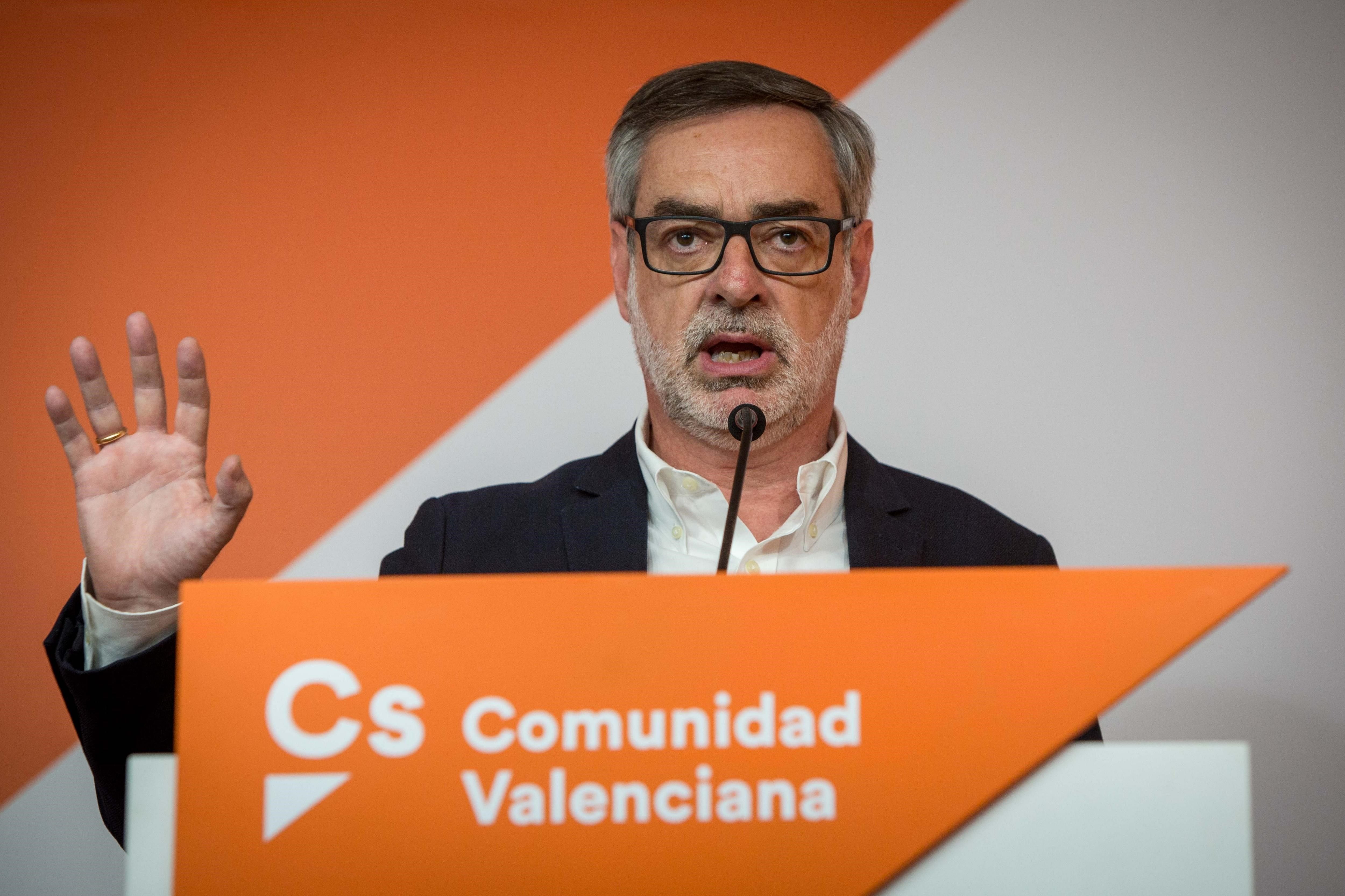 Cs exige una nueva moción al PSOE para convocar elecciones