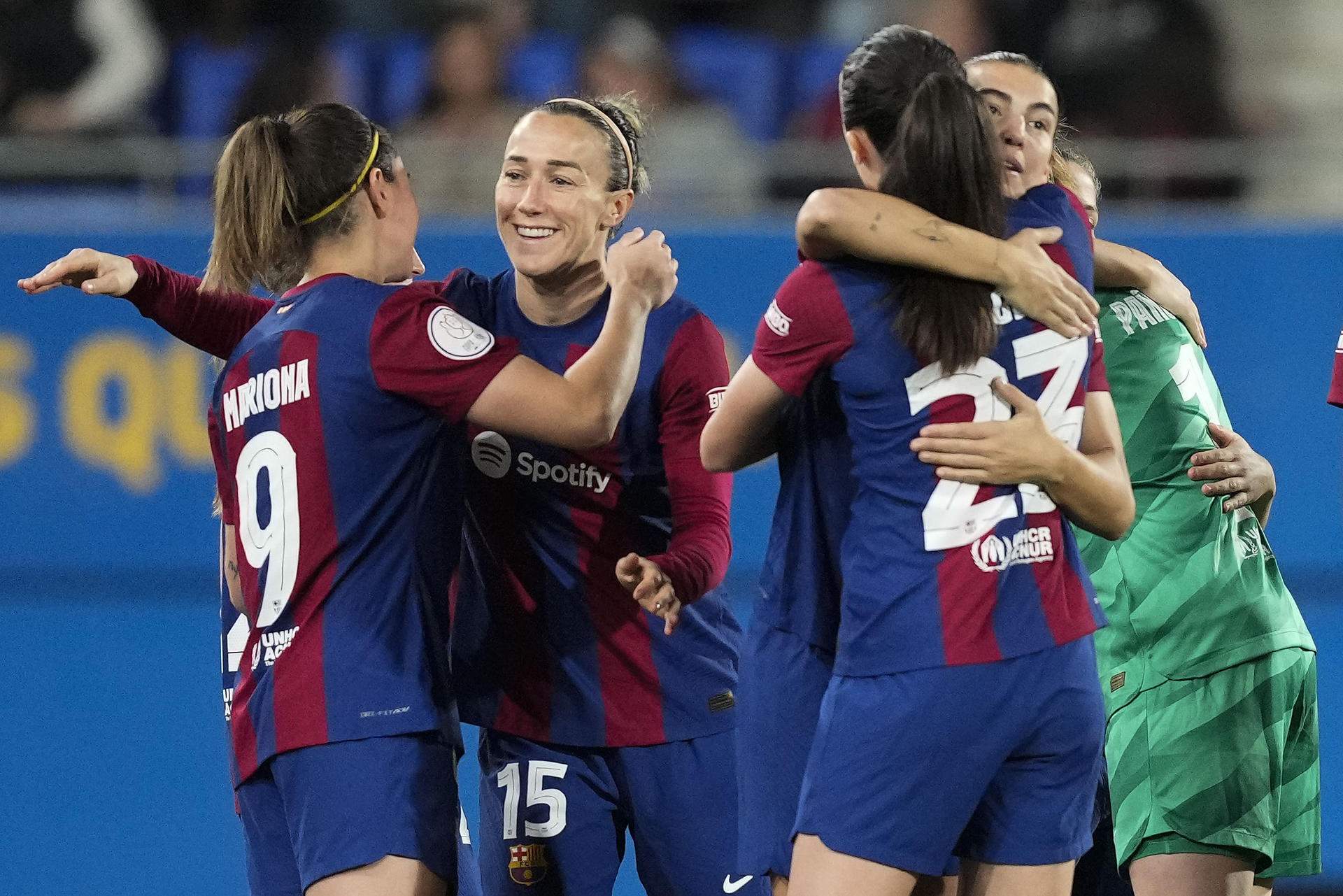 El Barça femenino supera al Athletic y jugará la final de la Copa de la Reina (2-1)