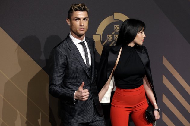 Georgina Rodriguez y Cristiano GTRES