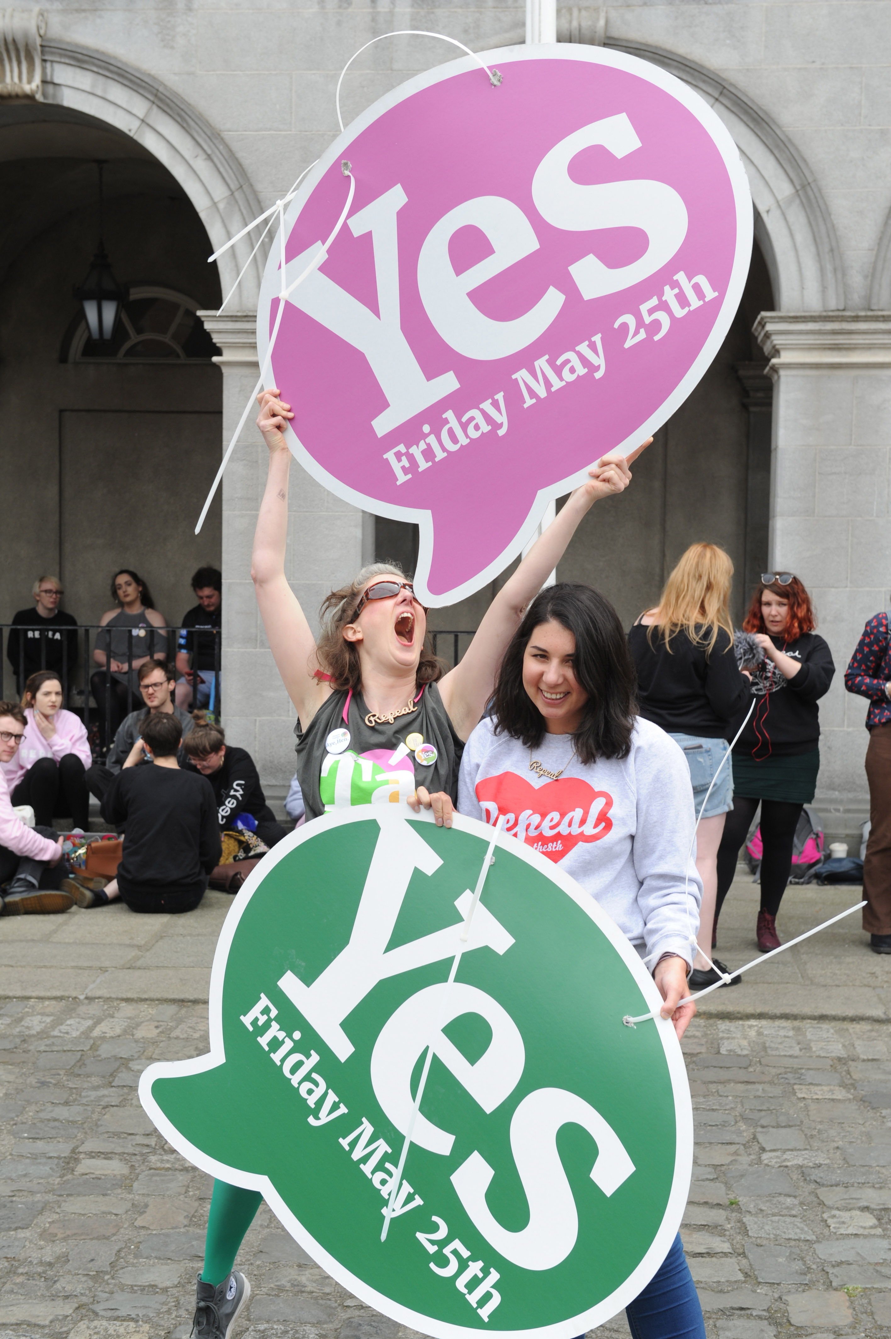 El 'sí' a la reforma del aborto gana el referéndum en Irlanda