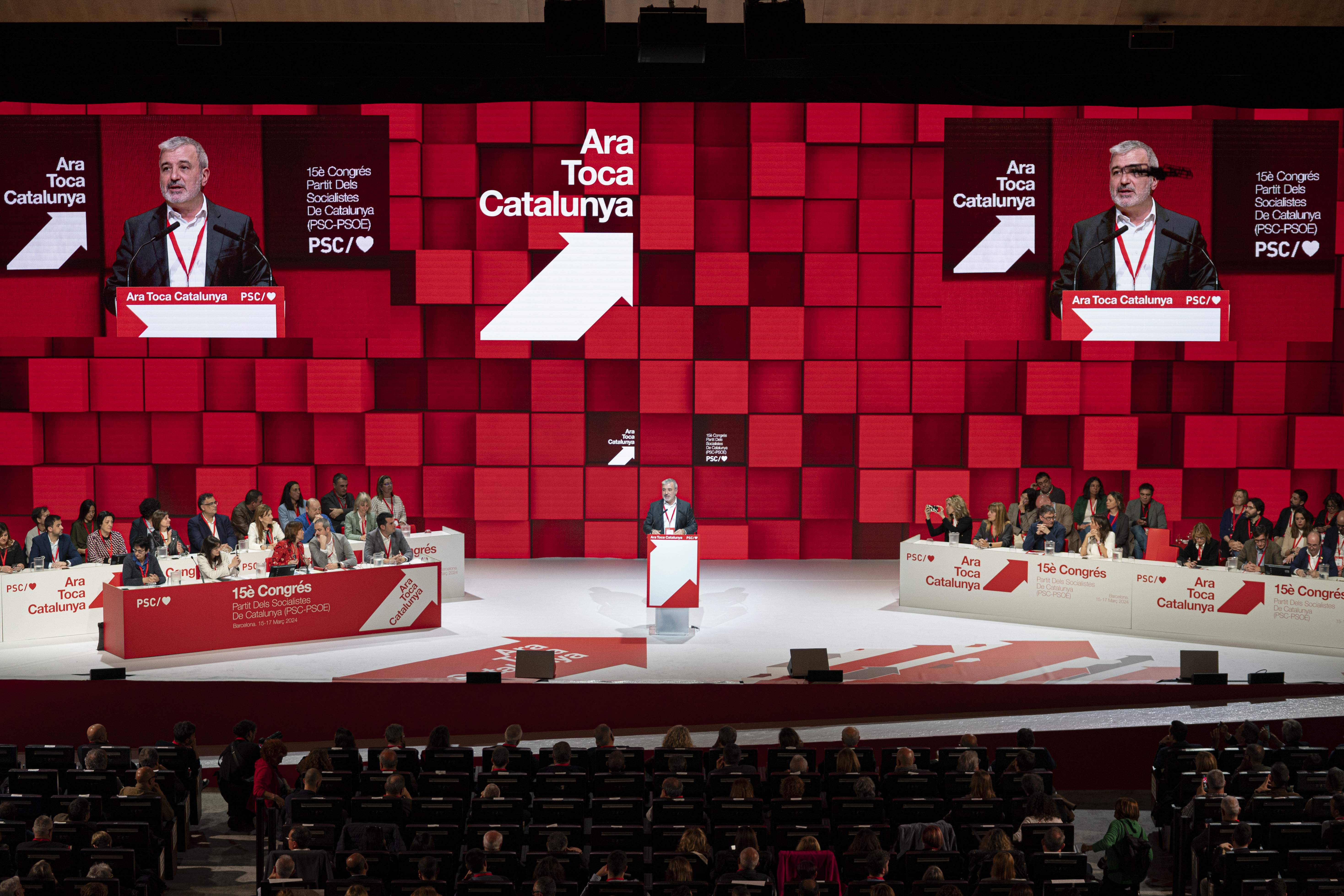 La sombra de Puigdemont provoca un susto en el congreso del PSC