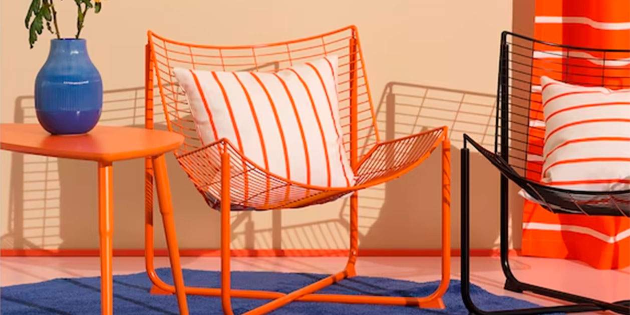 El sillón metálico de Ikea de color naranja que nos deja con la boca abierta