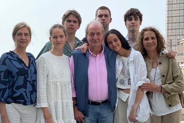 Joan Carles I amb la seva família