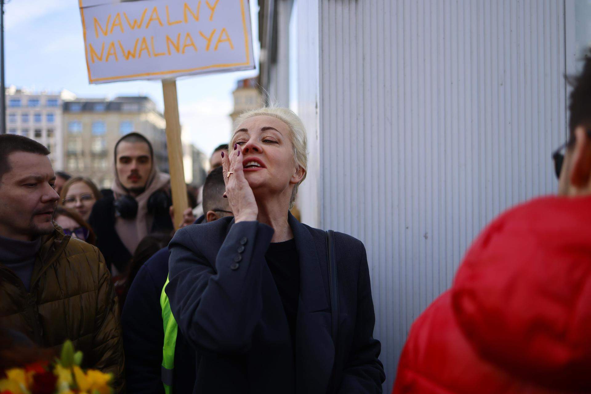 L'oposició russa s'organitza per votar nul massivament en protesta contra Putin: almenys 74 detinguts