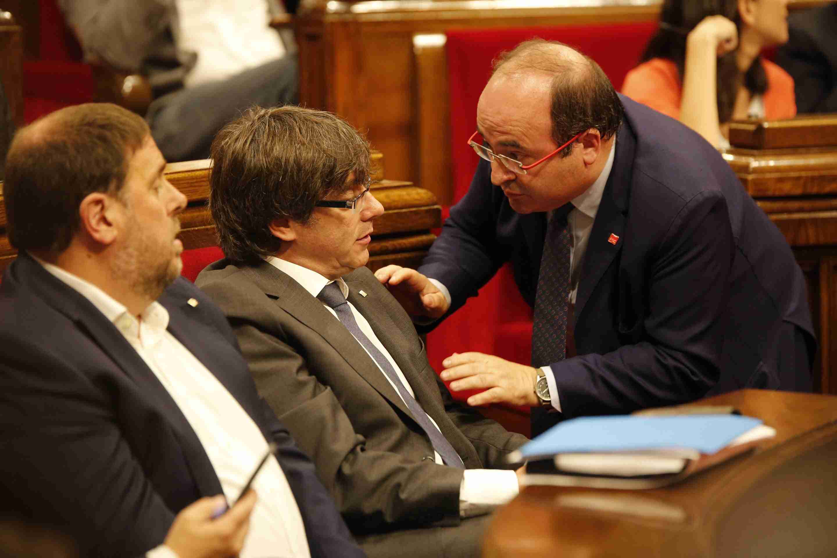 La proposta d'Iceta a Puigdemont: lliurar-se a la justícia per trobar "solucions fàcils"