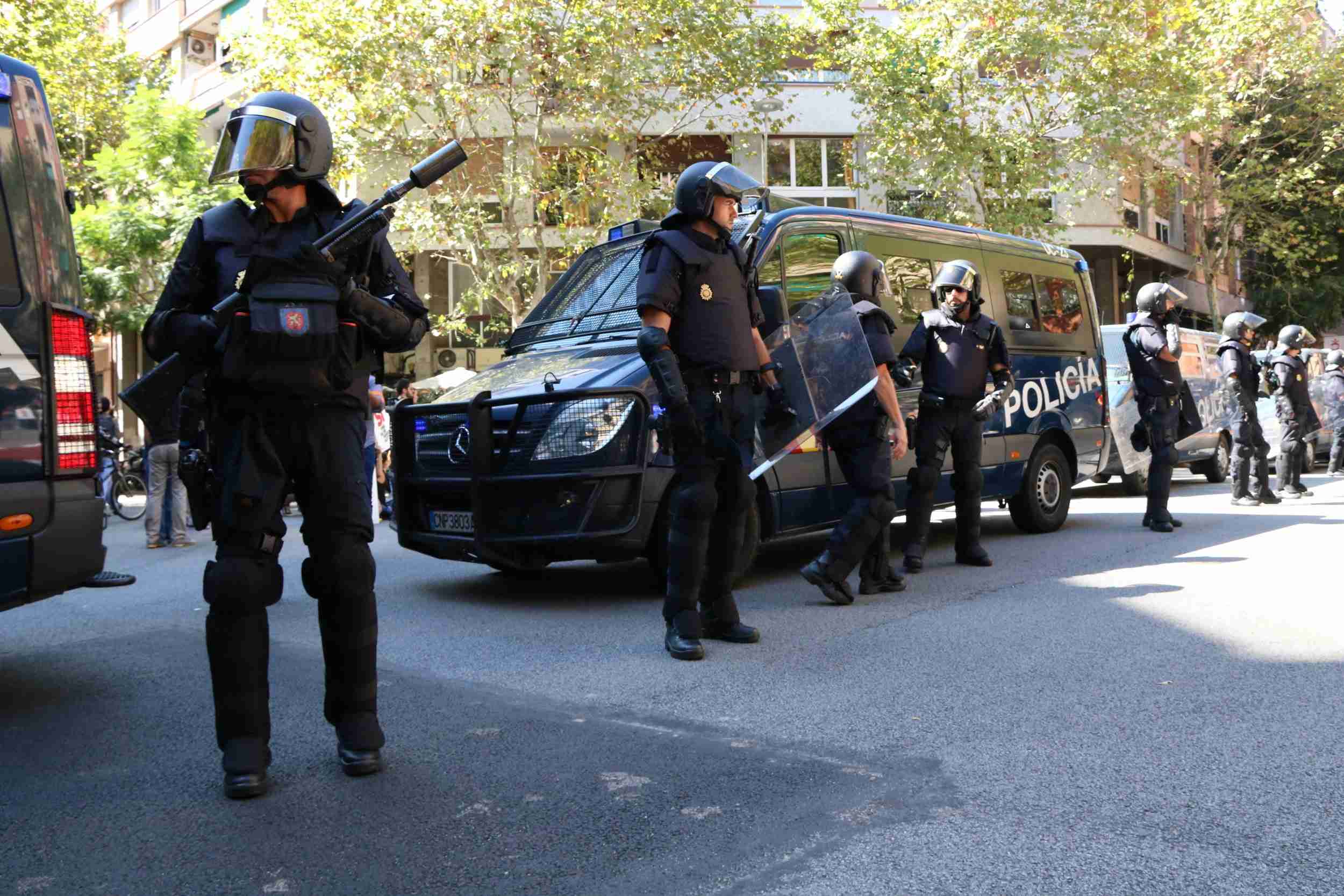 La Policía Nacional presiona para cobrar más en Catalunya: en 2021 se han marchado 900 agentes