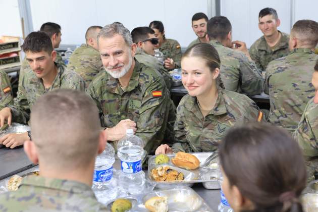 Felipe Leonor comida GTRES Felipe Leonor comida GTRES