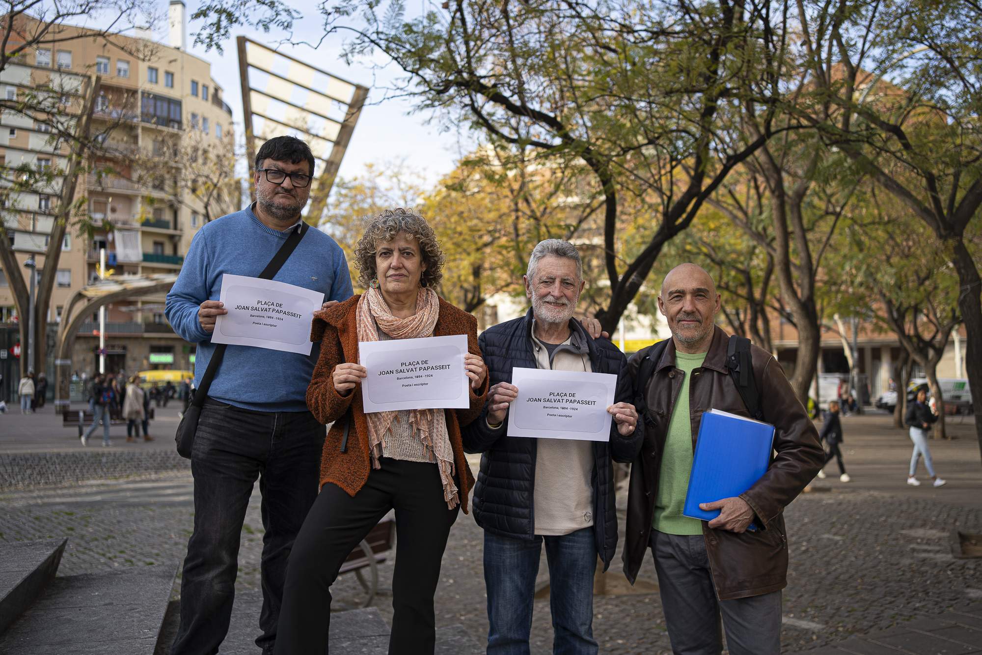 La plaza Virrei Amat de Barcelona recupera el nombre original que el franquismo le arrebató