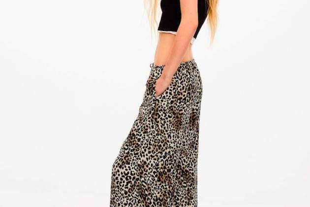 Pantalón wide leg satén1