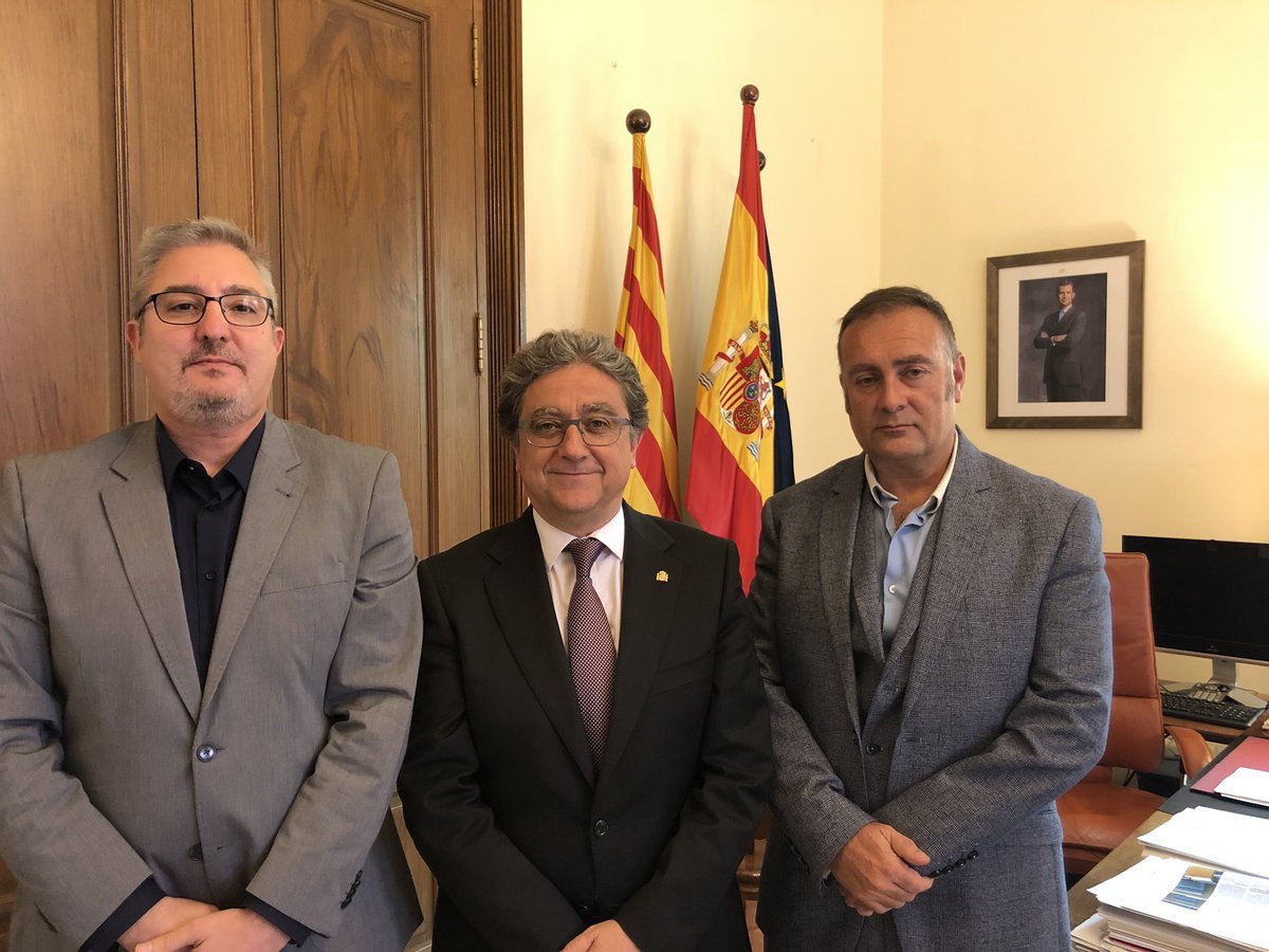 Millo es reuneix amb l’associació de Mossos “constitucionalistes”