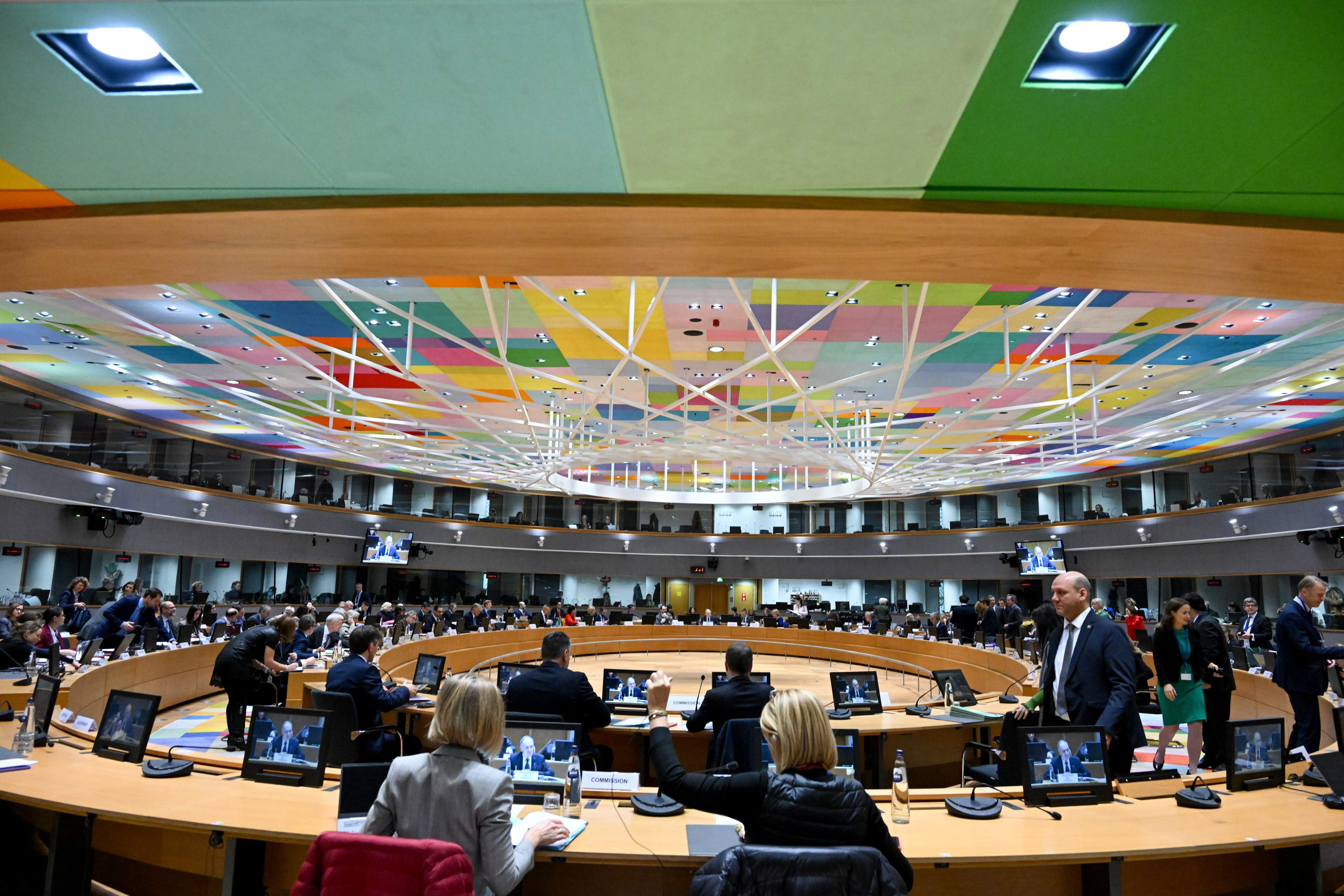 L'oficialitat del català, novament ignorada a la UE: 10 minuts de presentació i cap rèplica