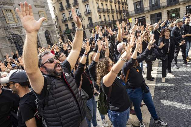 Mani presons assessinat nuria plaça sant jaume / Foto: Carlos Baglietto