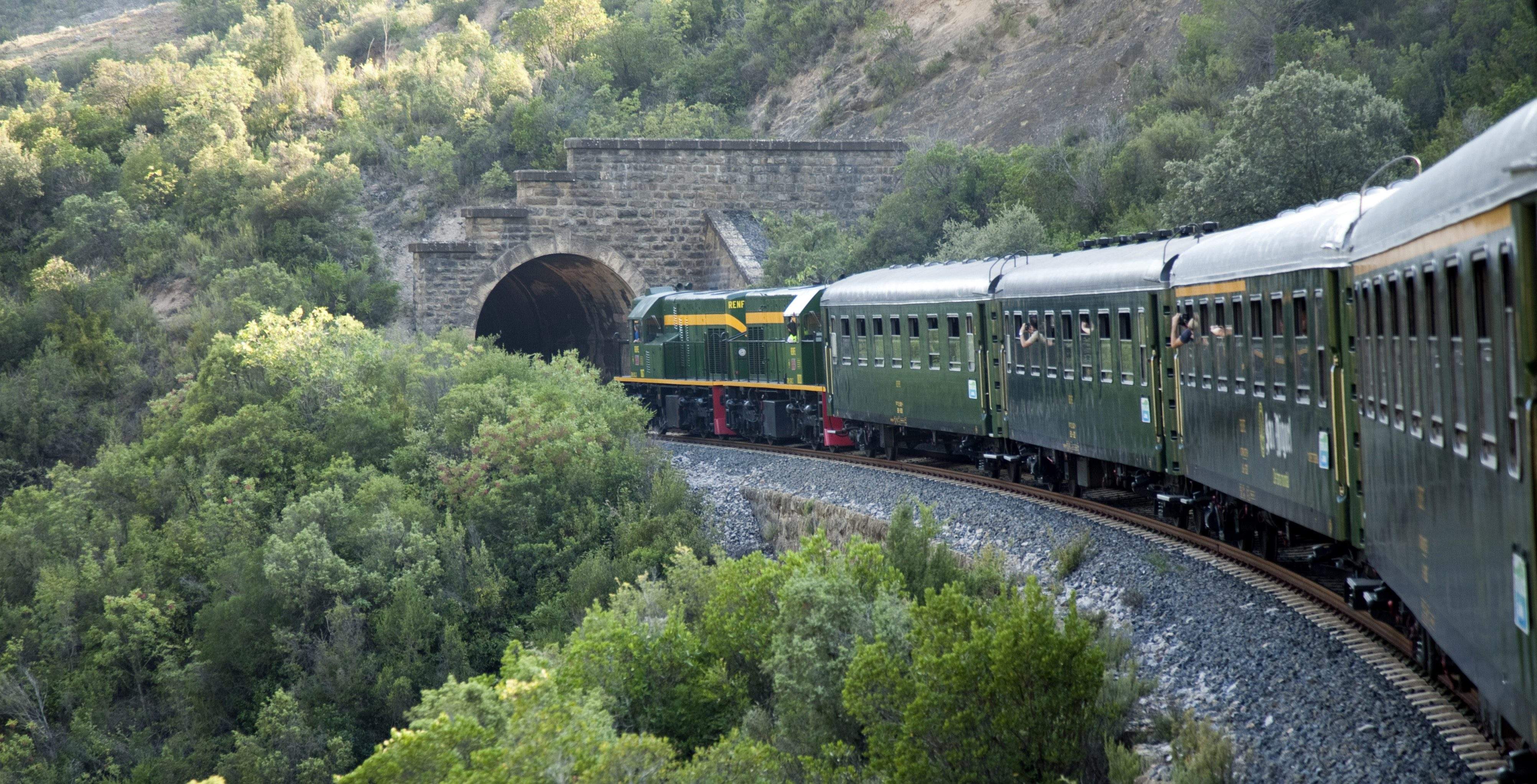 El Tren del Ciment i el Tren dels Llacs activen aquesta primavera les seves temporades