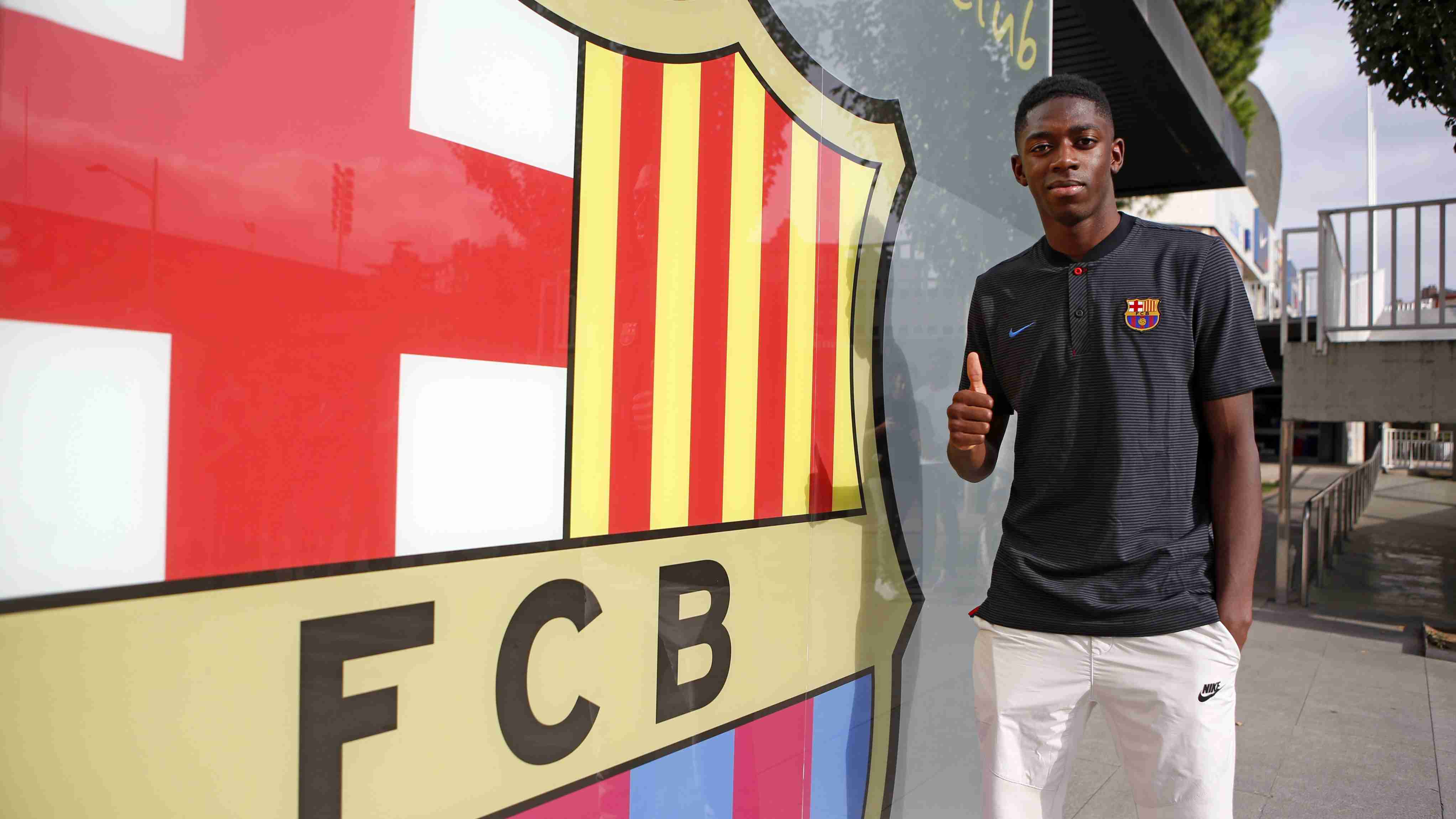 Dembélé podria guanyar 20 milions anuals al Barça