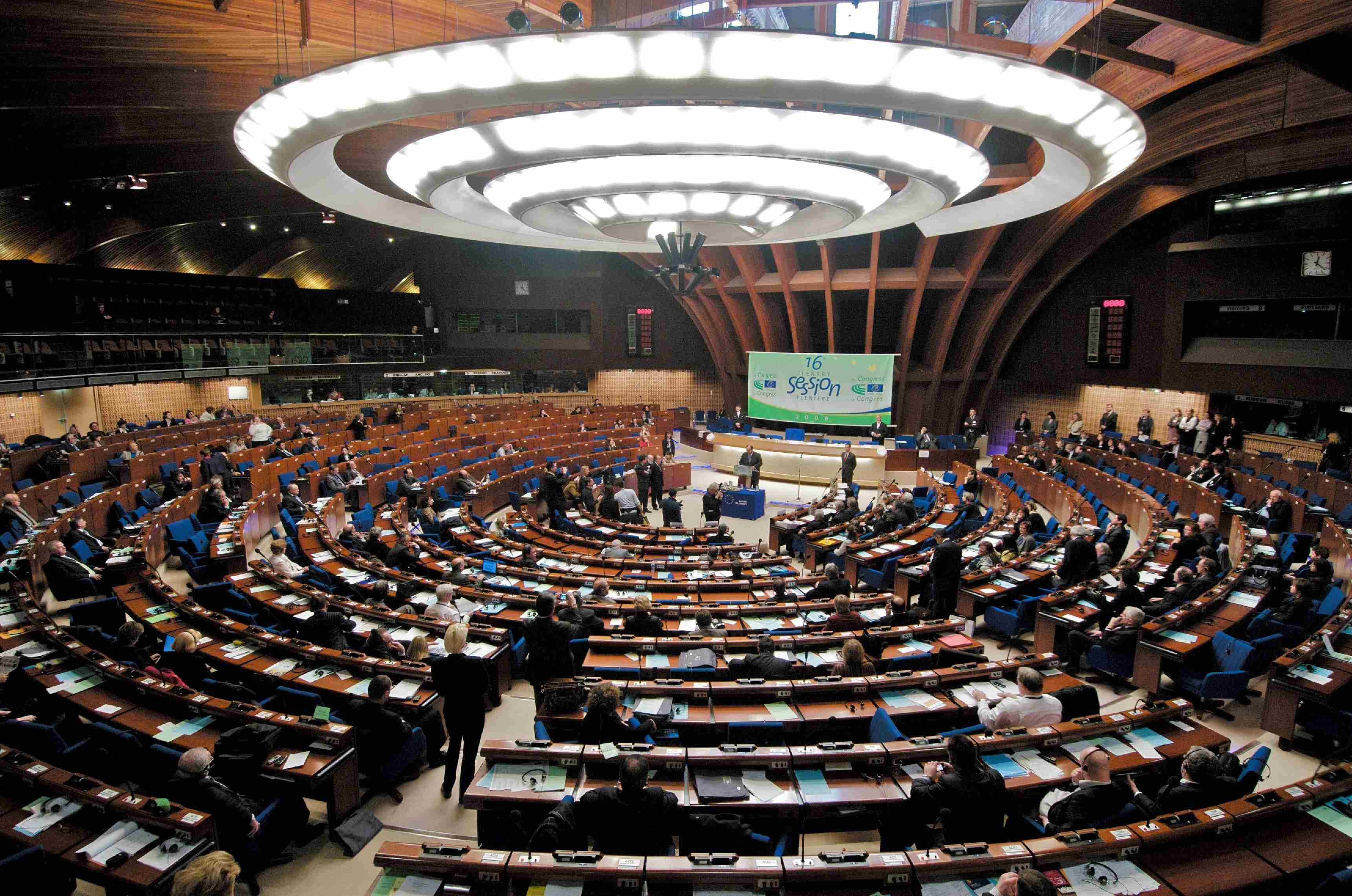 Council of Europe condemns referendum violence and urges dialogue