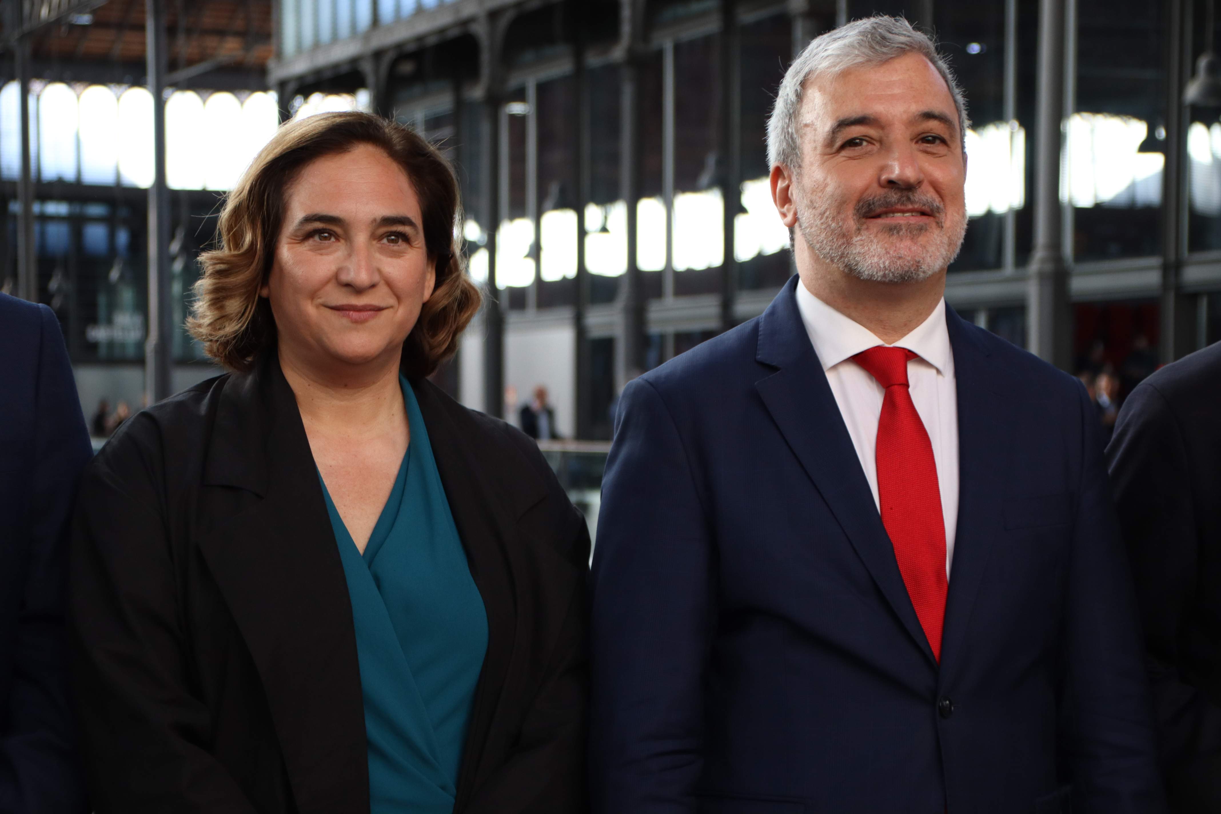 Fracasa la última reunión entre PSC y los comunes para pactar los presupuestos de Barcelona