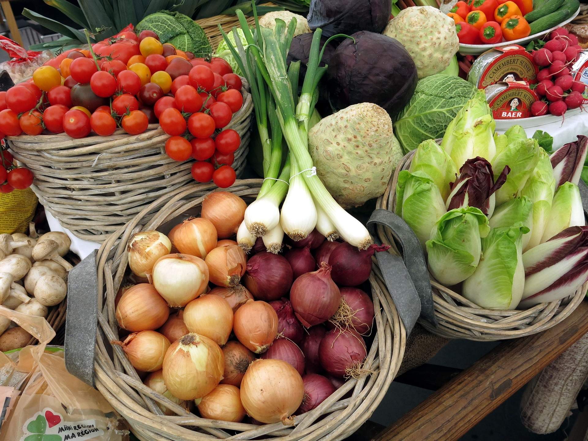 ¿Cuánto tiempo pueden durar las frutas y verduras en la nevera?