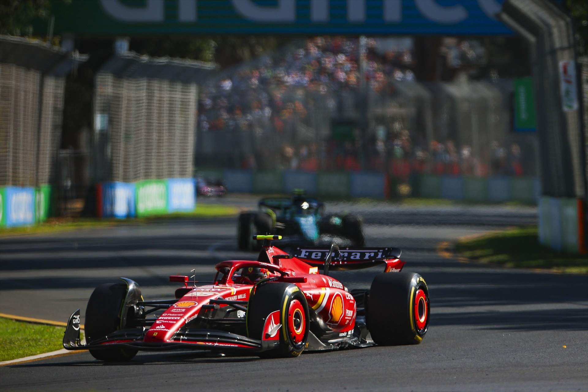 Carlos Sainz s'emporta el seient pel qual Fernando Alonso va lluitar fins al final