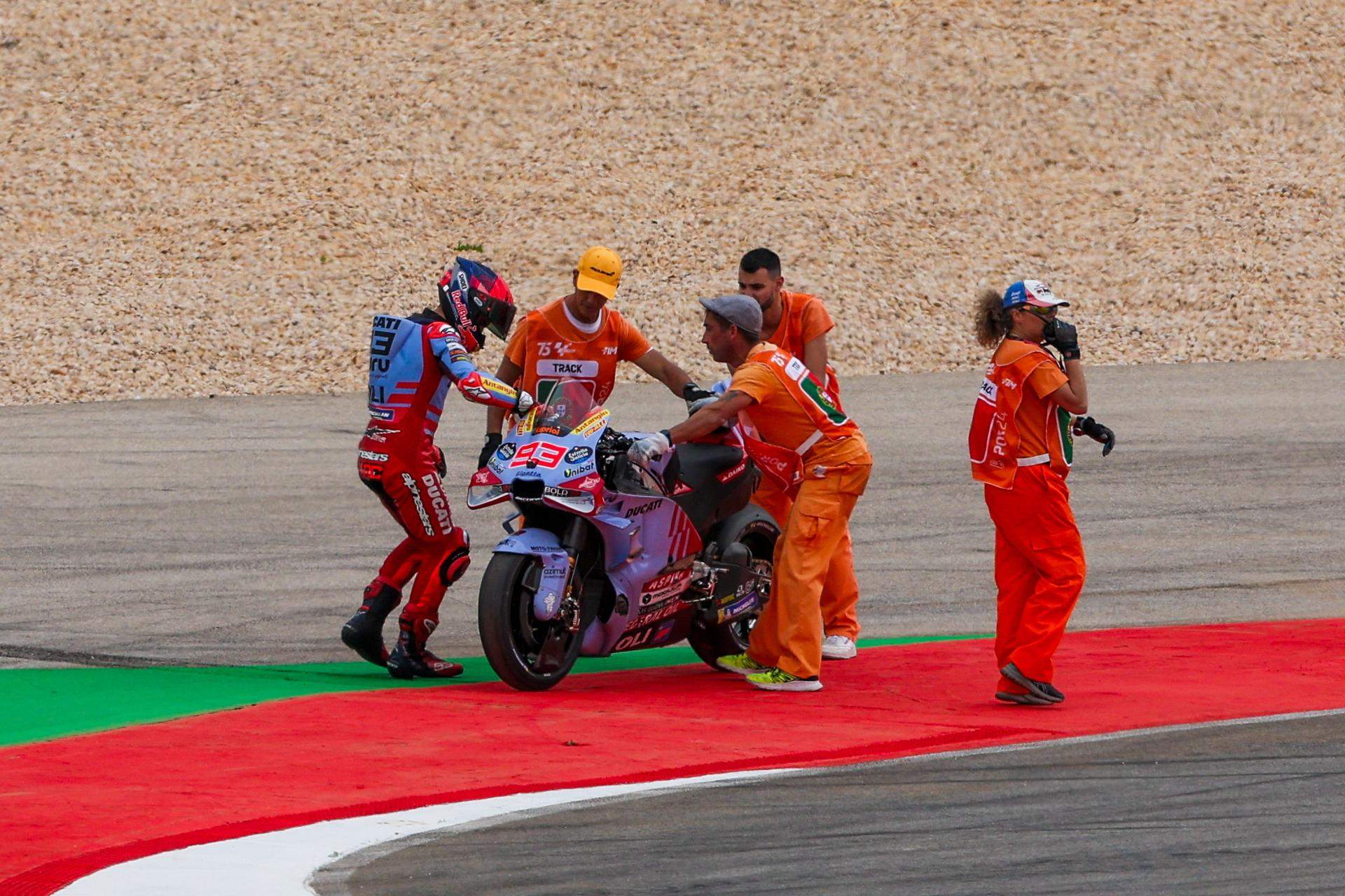 Ducati no está dejando que Marc Márquez luzca por victorias ni por el Mundial: pacto en Italia