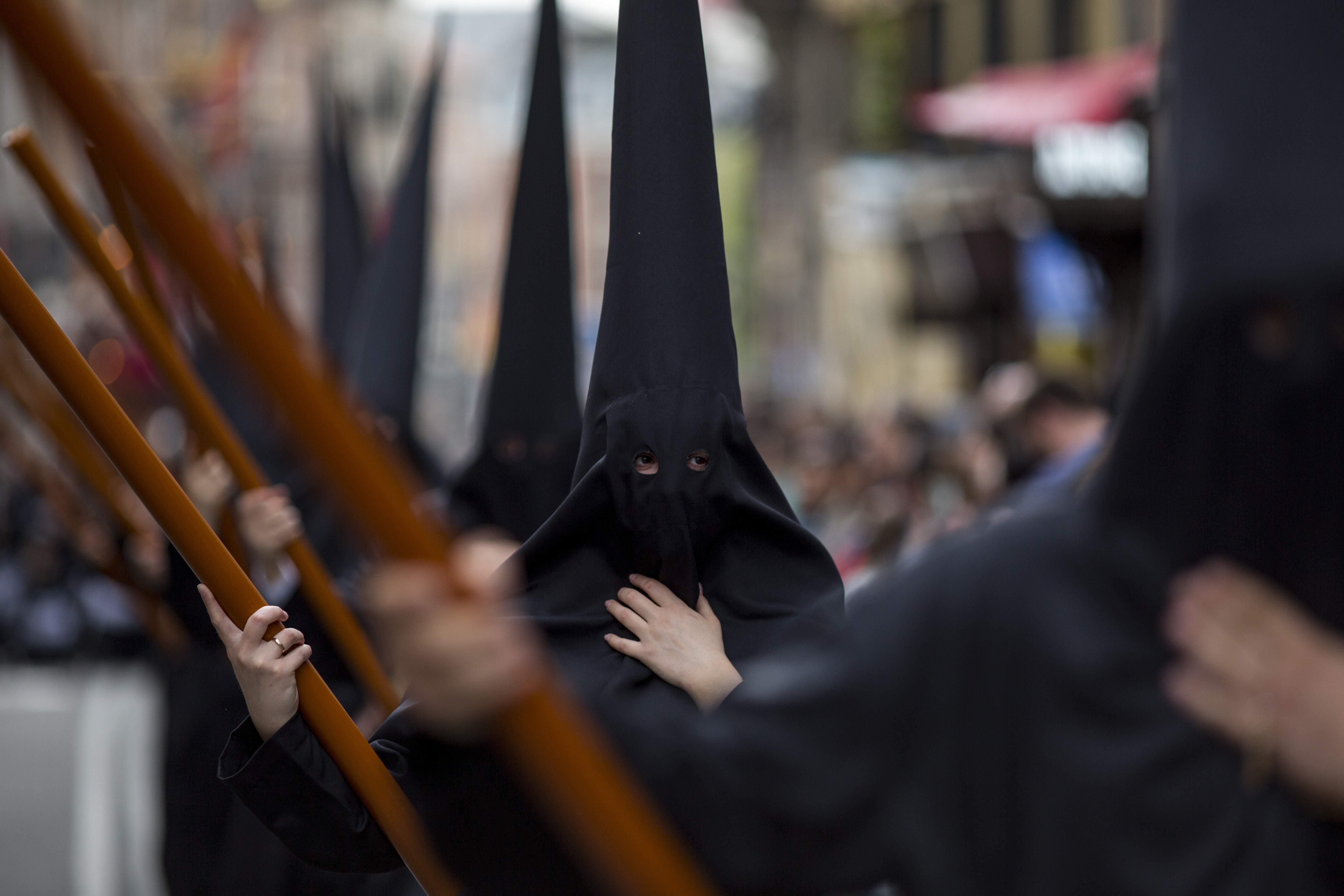 La penitencia de Yolanda Díaz en las portadas en plena Semana Santa