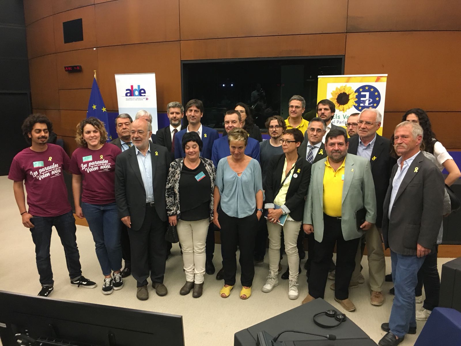Relatives of Catalan political prisoners, others, denounce their cases in European Parliament