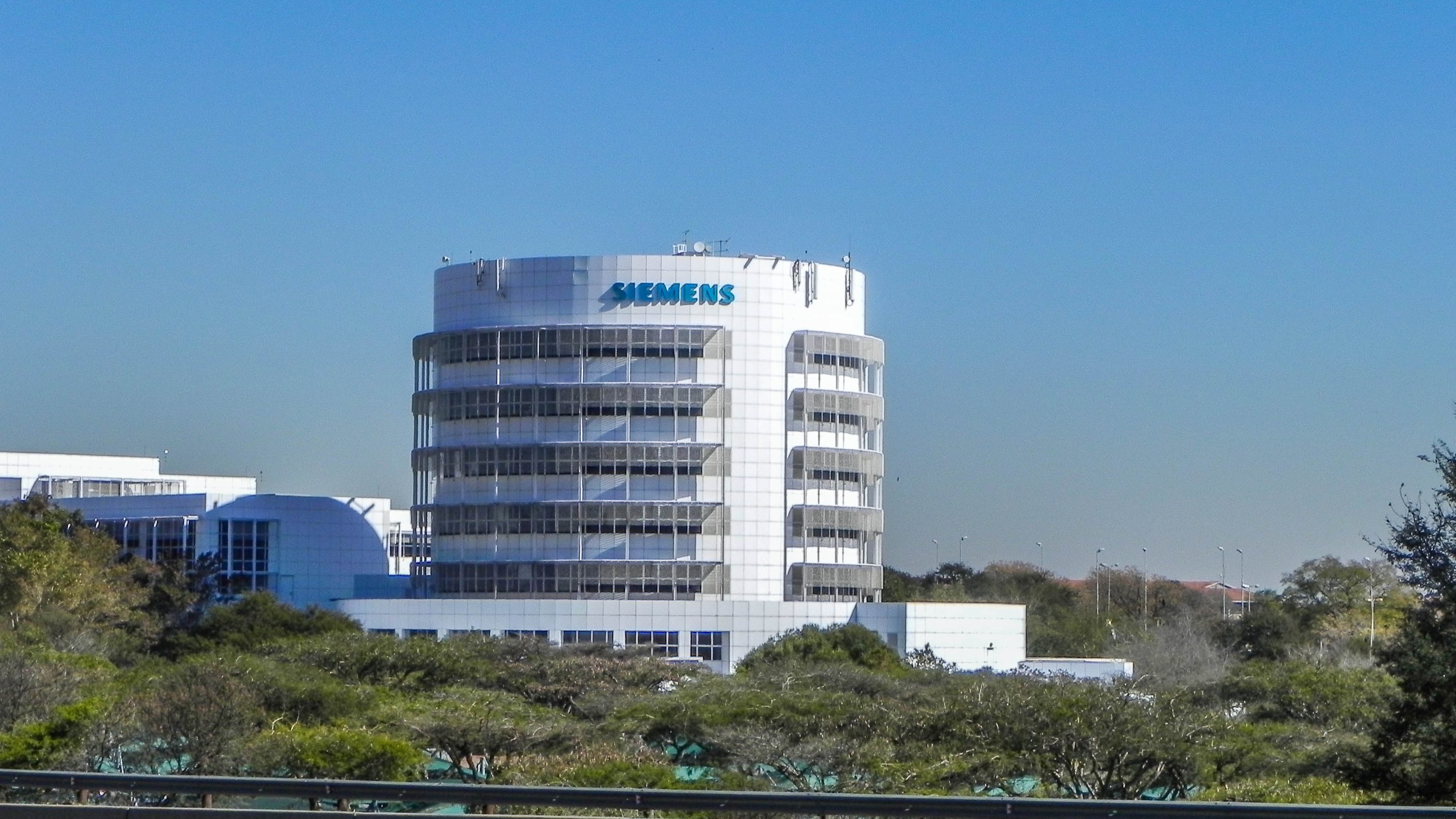 Siemens perd 918 milions per sobrecostos en projectes i la Covid-19