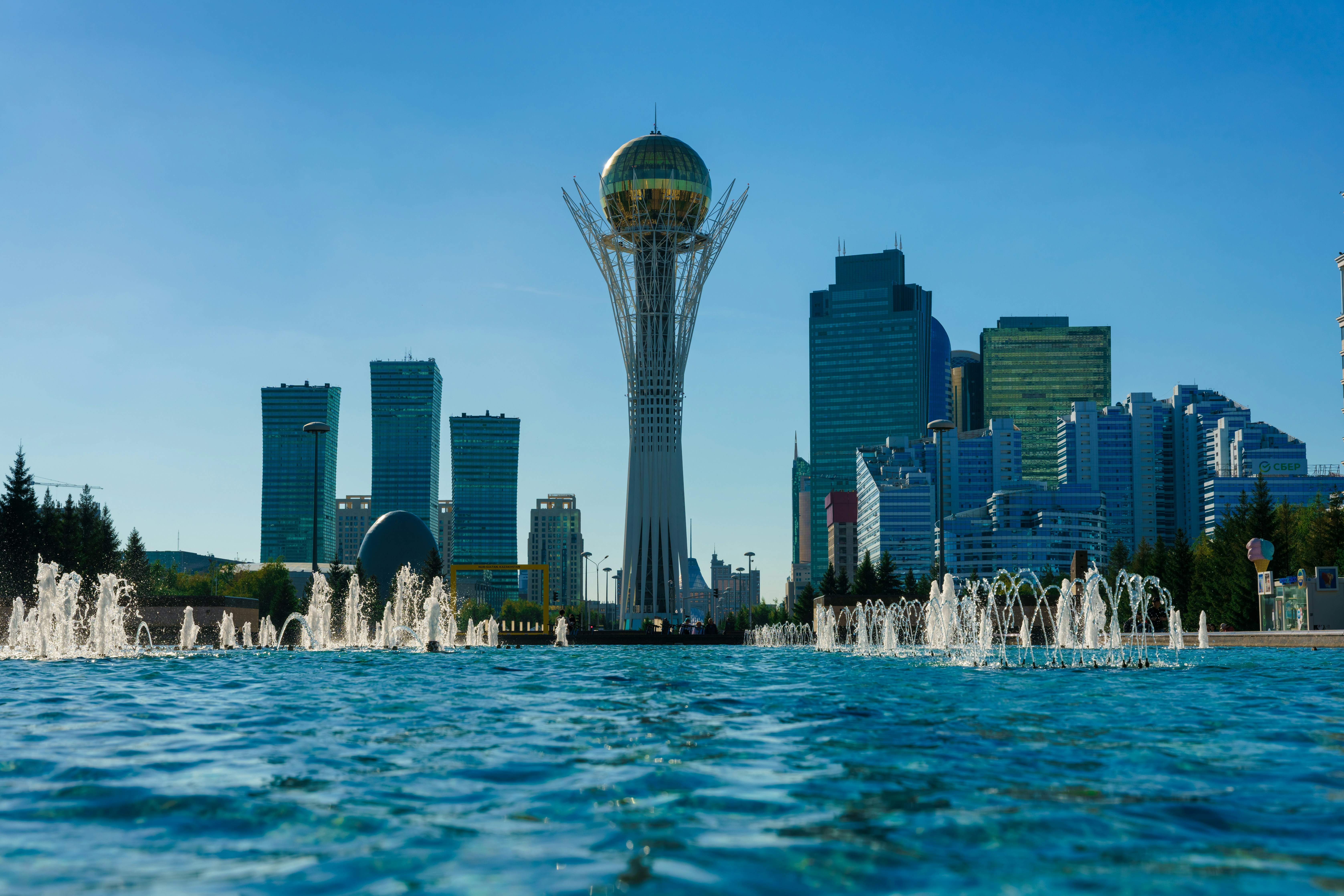 Las ciudades nuevas que nacen en Asia Central: ¿qué se esconde?