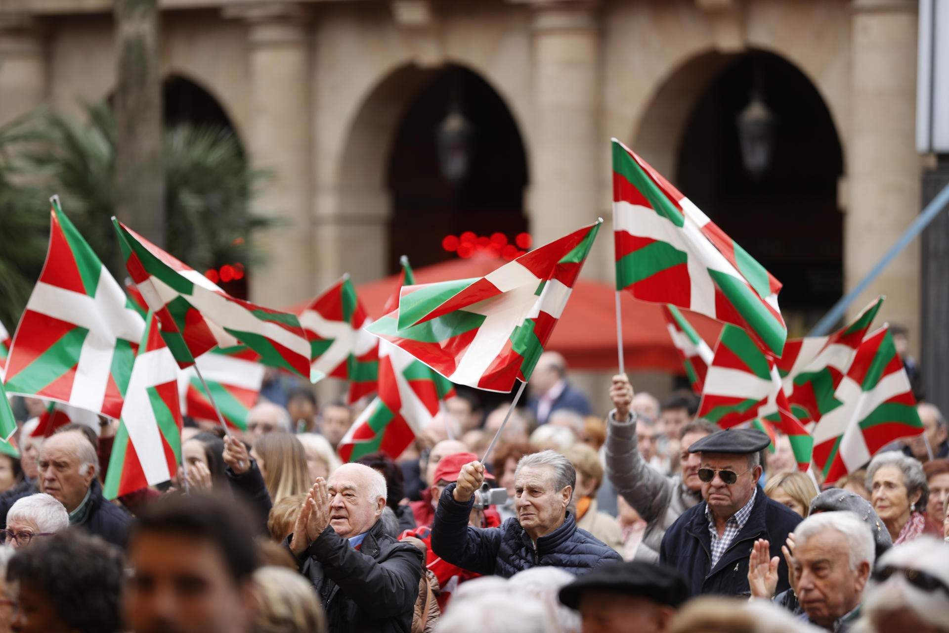 PNB i Bildu mobilitzen l'electorat durant l'Aberri Eguna davant les imminents eleccions al País Basc