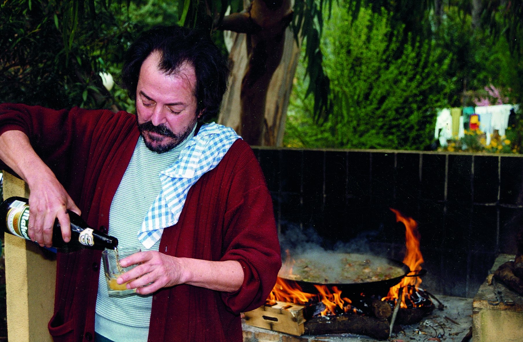 Josep Piera: "La paella es una comida feliz, una comida propia de una fiesta"
