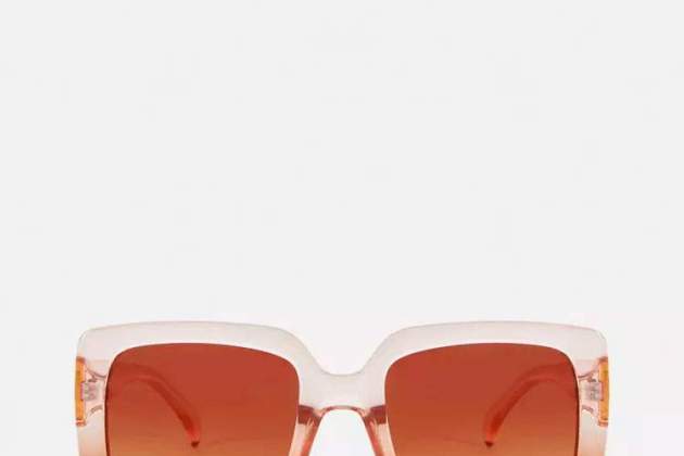 Gafas de sol cuadradas extragrandes de Rita Ora