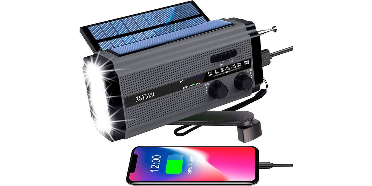 Amazon tiene una radio retro que funciona con energía solar