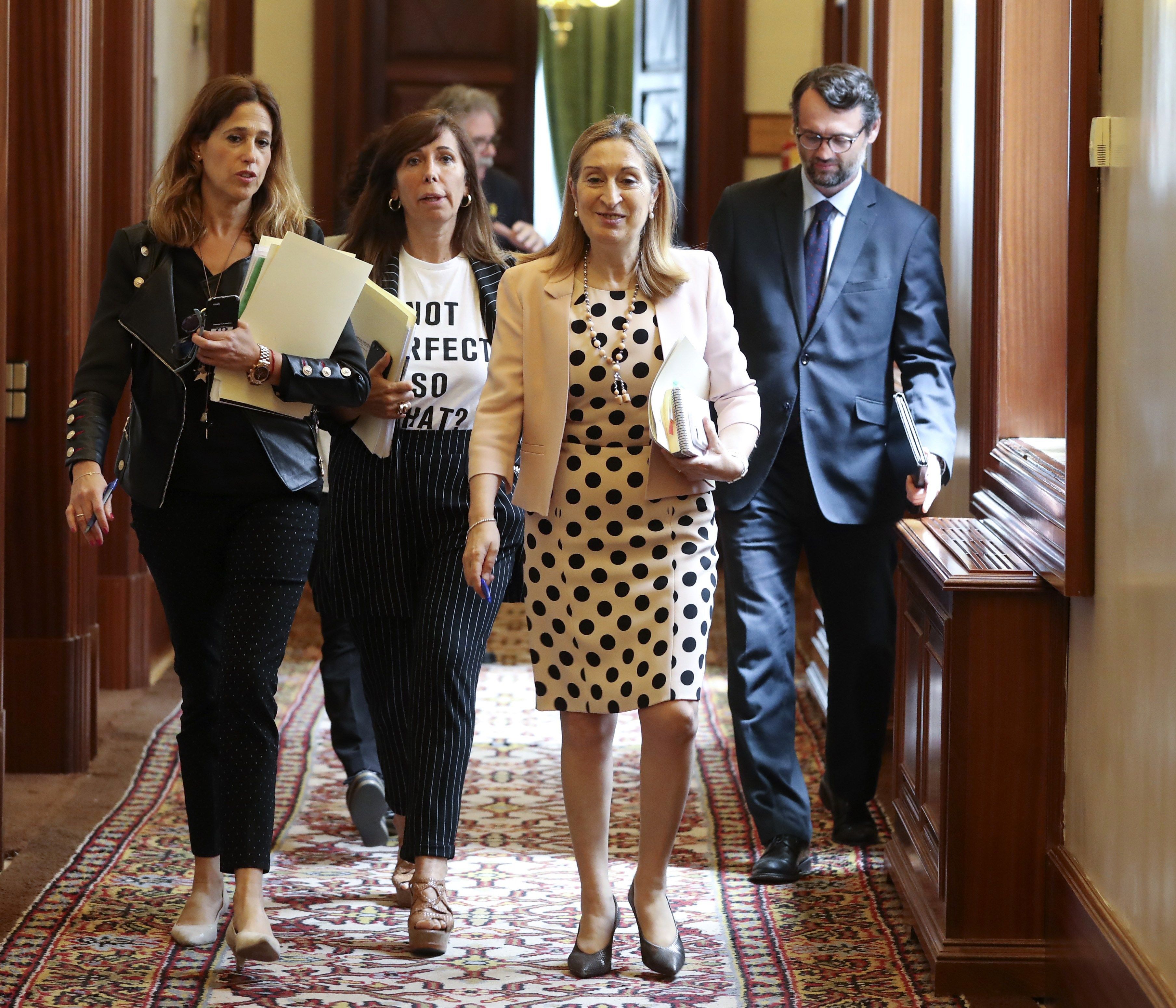 Pastor censura les acusacions de "lladres" de Rufián al govern espanyol