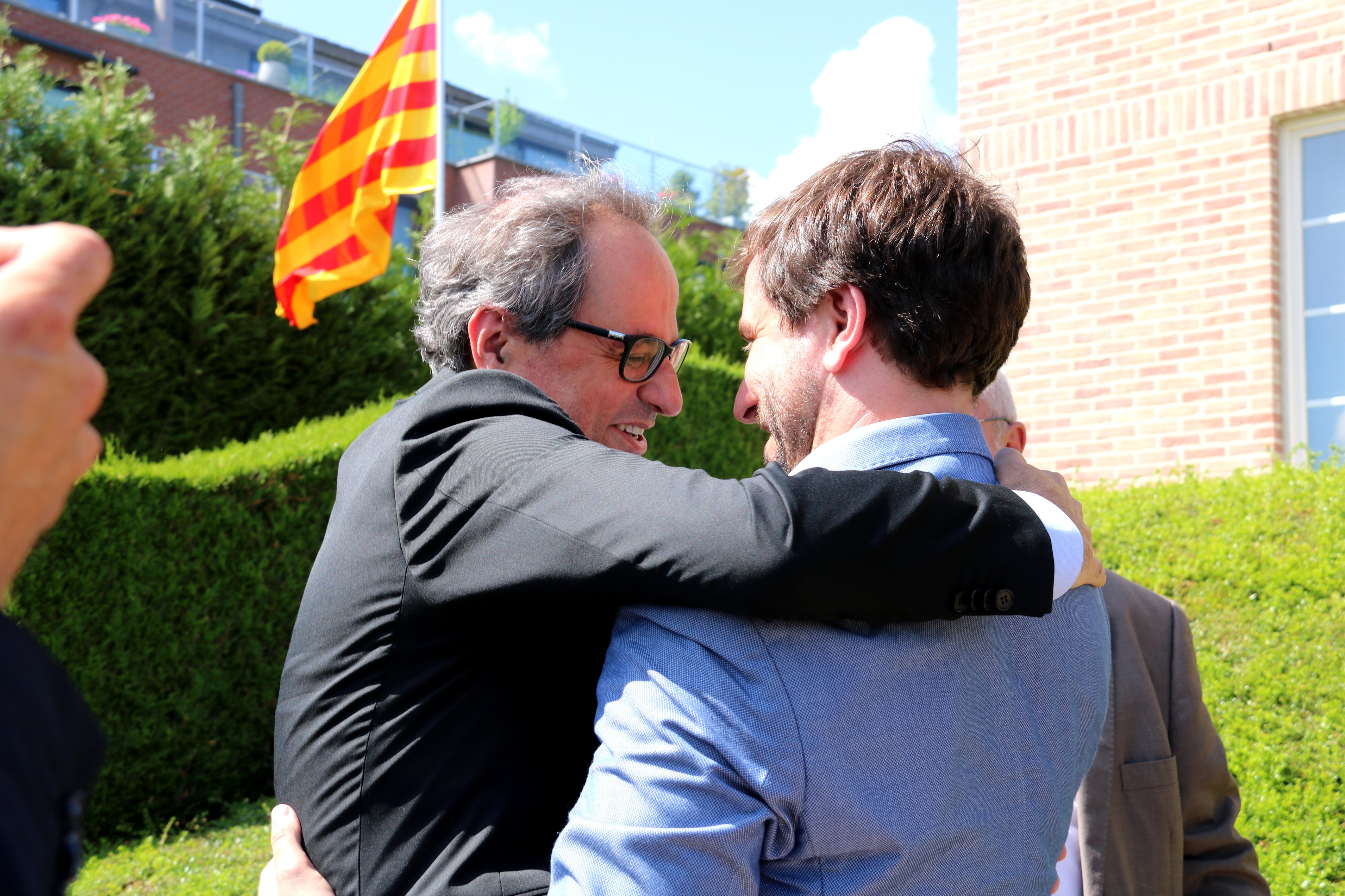 Torra insisteix a convidar Junqueras a la llista de Puigdemont després de sumar-hi Comín