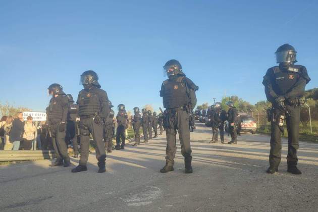 Els Mossos d'Esquadra al tall de presons d'aquest dijous / GRS Els Mossos d'Esquadra al tall de presons d'aquest dijous / GRS