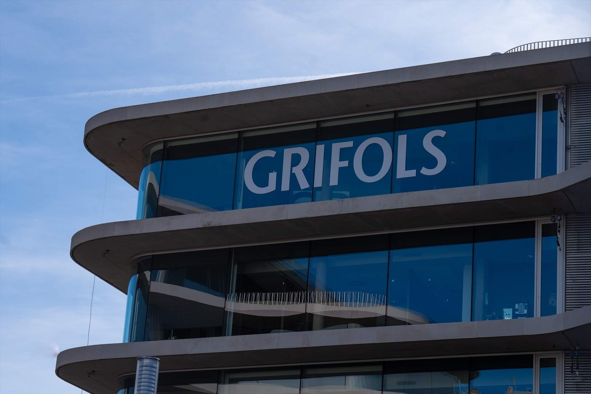 Grifols guanya 545,5 milions impulsada per Bioscience