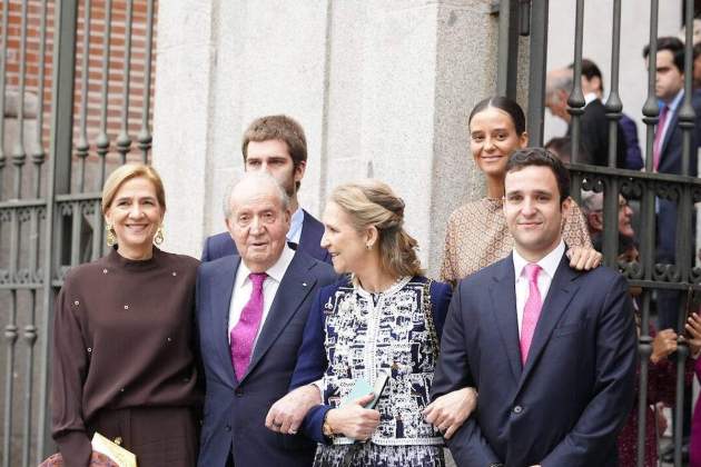 Juan Carlos I en la boda de Almeida