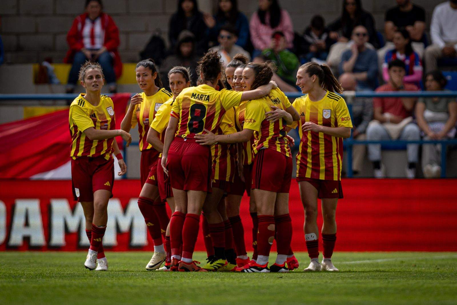 Catalunya goleja el Paraguai en el retorn de la selecció femenina a Palamós (5-1)