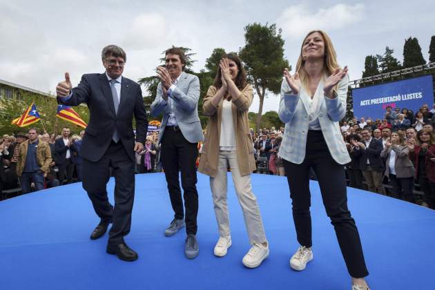 Carles Puigdemont, Salvador Vergés. Mònica Sales i Jeannine Abella / Efe Carles Puigdemont, Salvador Vergés. Mònica Sales i Jeannine Abella / Efe