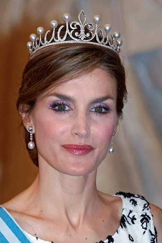 tiara7 tiara7
